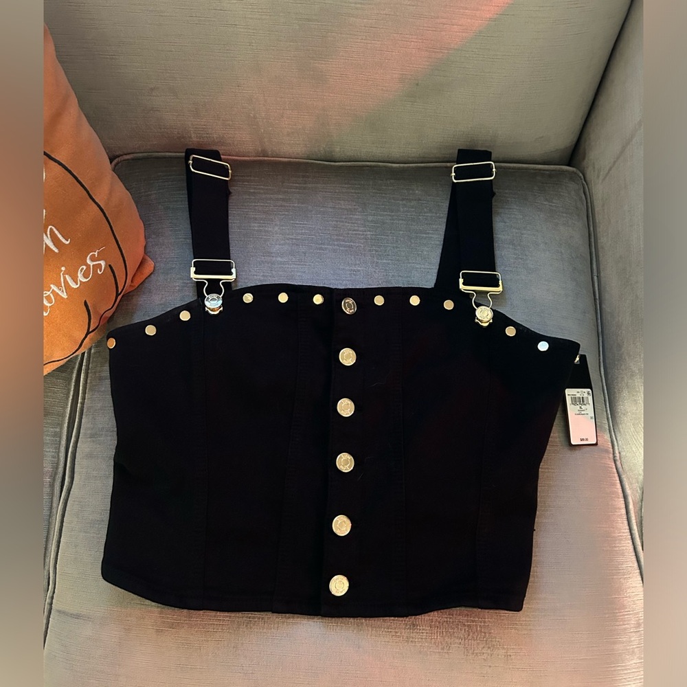 Guess crop top